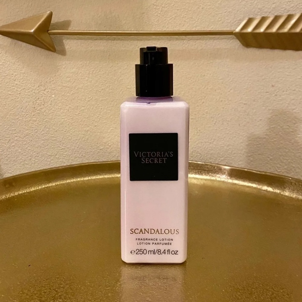 Victoria's Secret Scandalous Fragrance Lotion